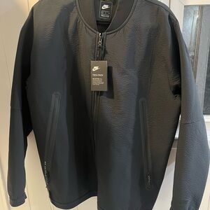 Nike Men's Charcoal Lightweight Jacket